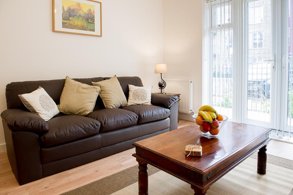 Stockley Apartments West Drayton  Eksteriør bilde